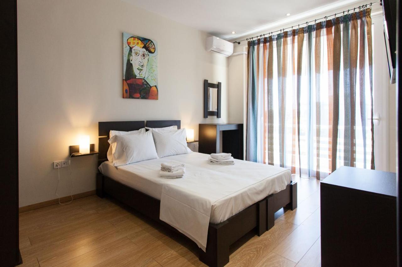 Modern Apt In Glyfada A Breath Away From The Sea - The View Atene Esterno foto