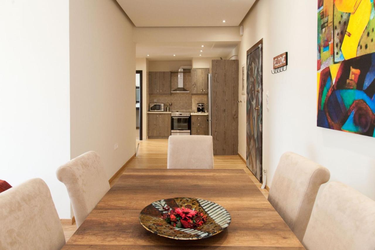 Modern Apt In Glyfada A Breath Away From The Sea - The View Atene Esterno foto
